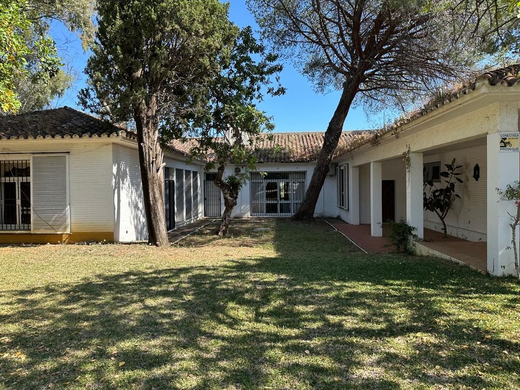Property photo 2 of 10