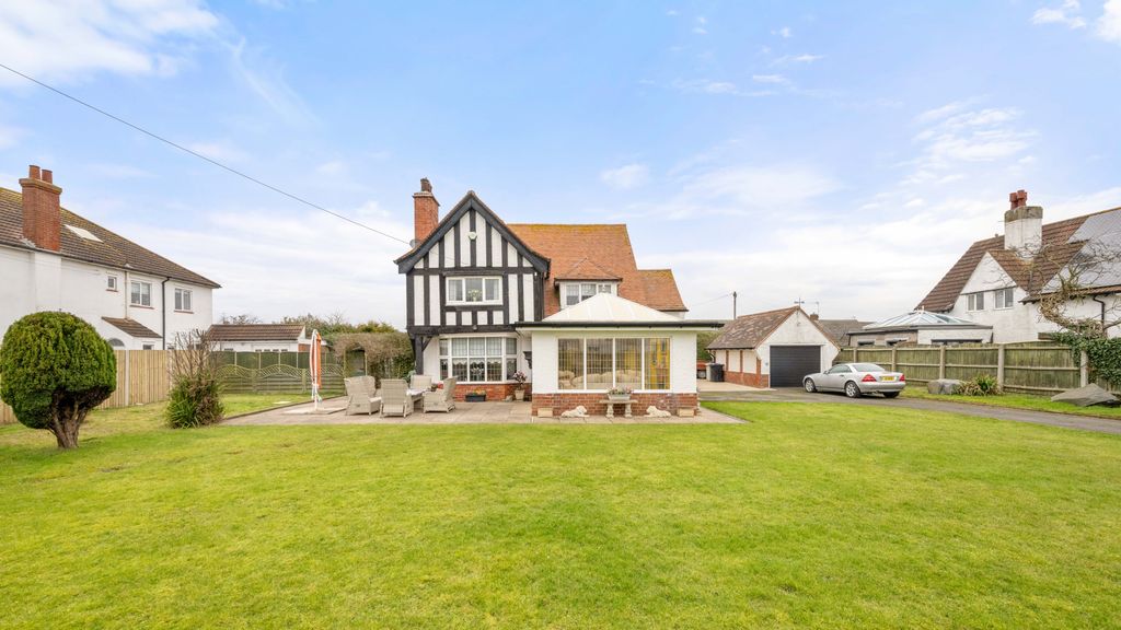 Property photo 1 of 46