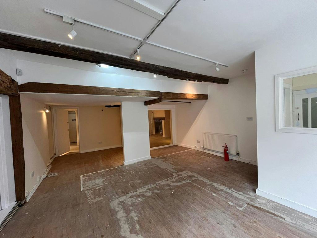 Property photo 2 of 6 Whatsapp Image 20251027 At 165309_B014E287.Jpg