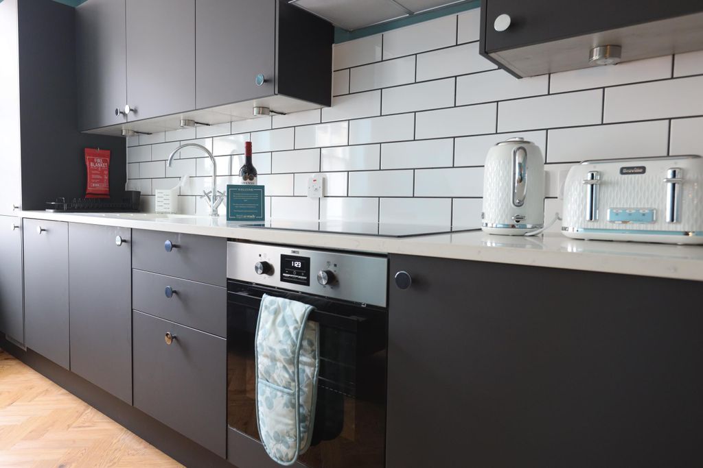 Property photo 2 of 11 Image