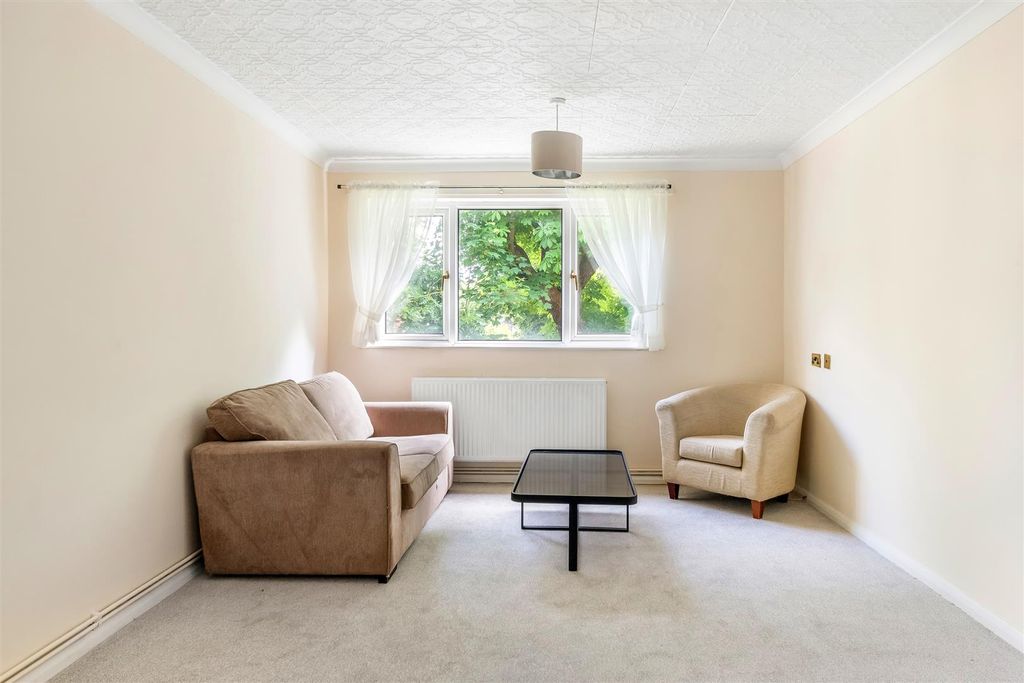 Property photo 3 of 14 Reception Room
