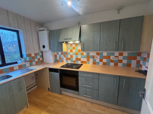 Property photo 2 of 16 Front Description 2