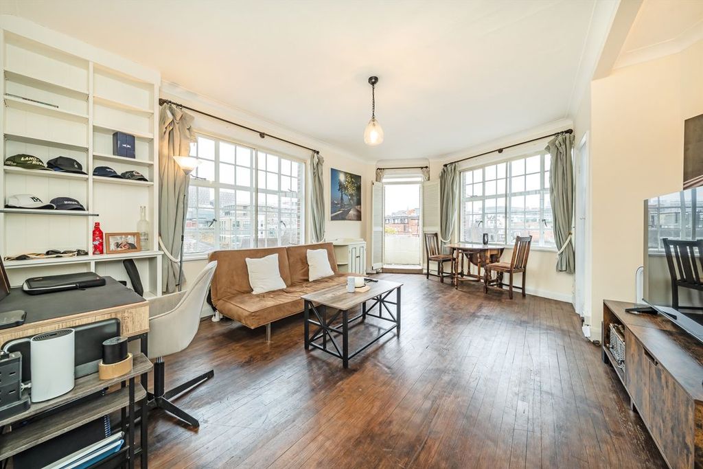 Property photo 1 of 5