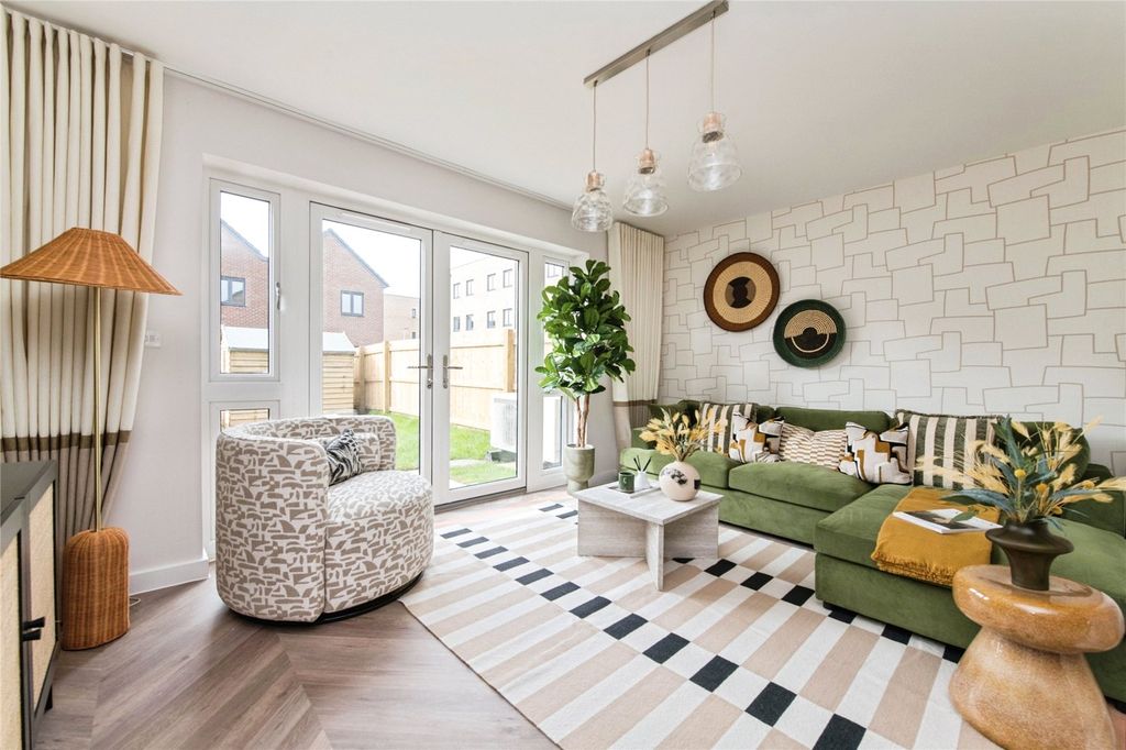 Property photo 3 of 15 Picture No. 12