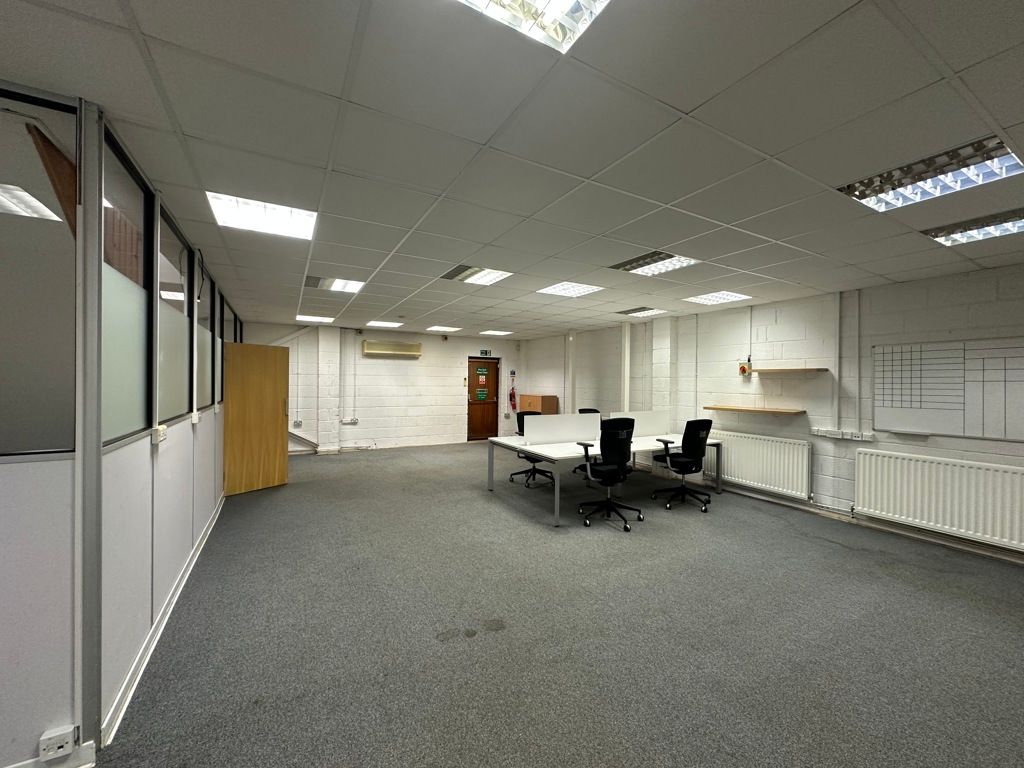 Property photo 2 of 13 Photo 1