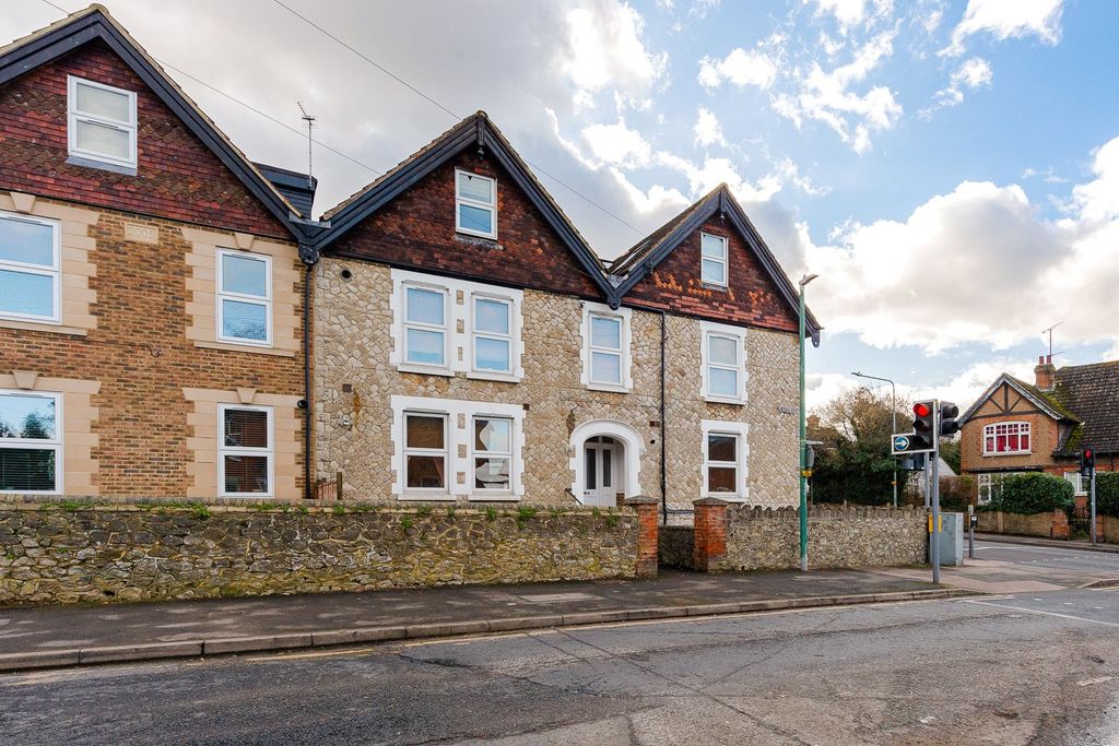 Property photo 1 of 9 Front Elevation