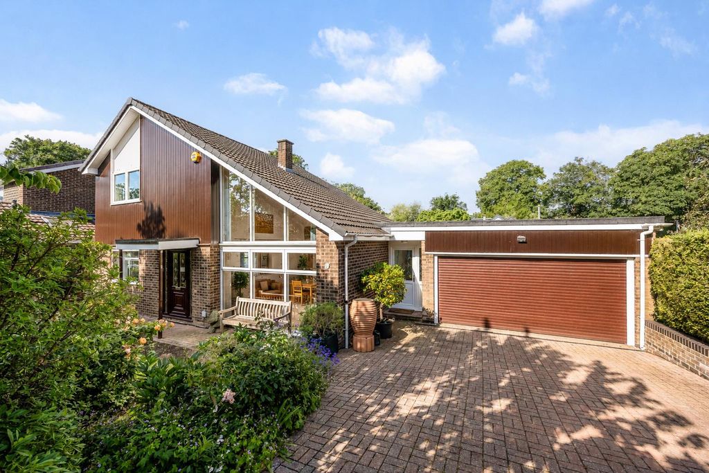 Property photo 1 of 18 Ph26.Png