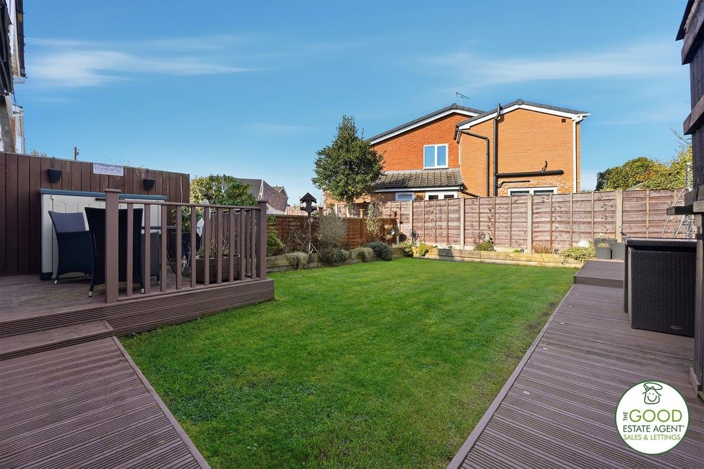 Property photo 3 of 34