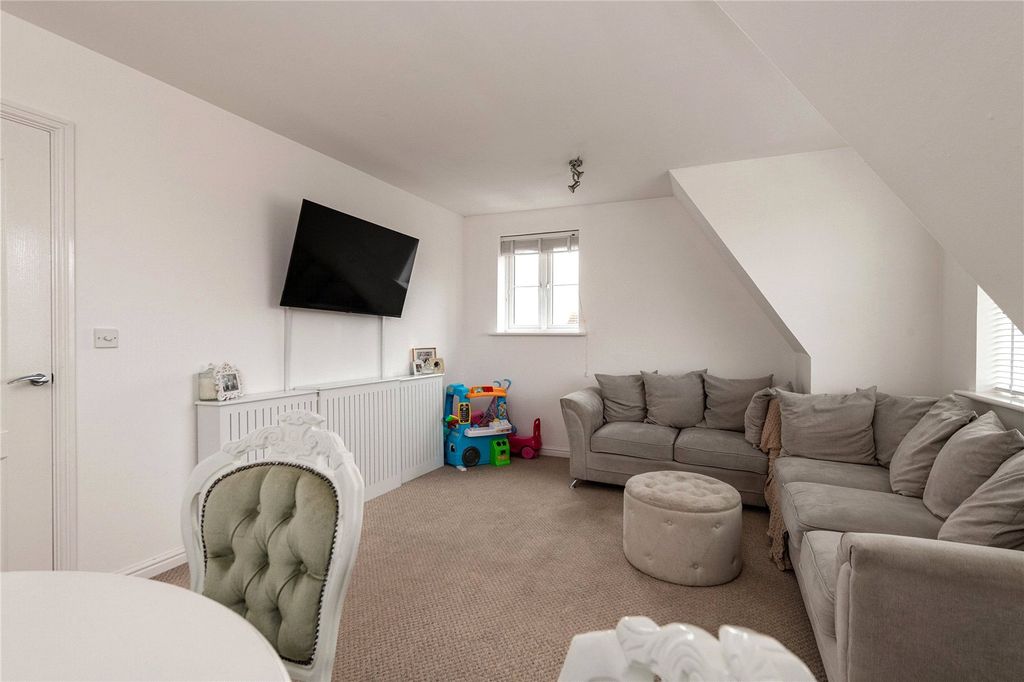 Property photo 2 of 14 Picture No. 09