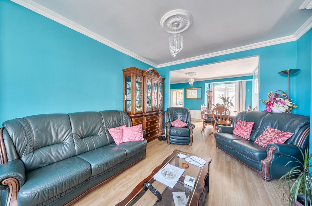 Property photo 3 of 22 Reception Room