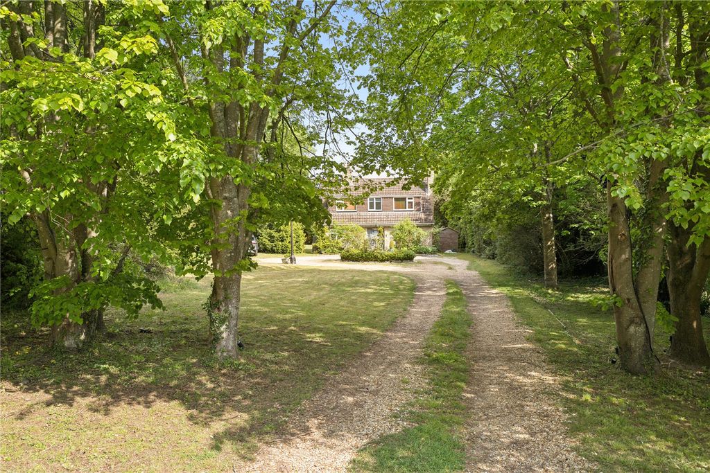 Property photo 1 of 23 Picture No. 02