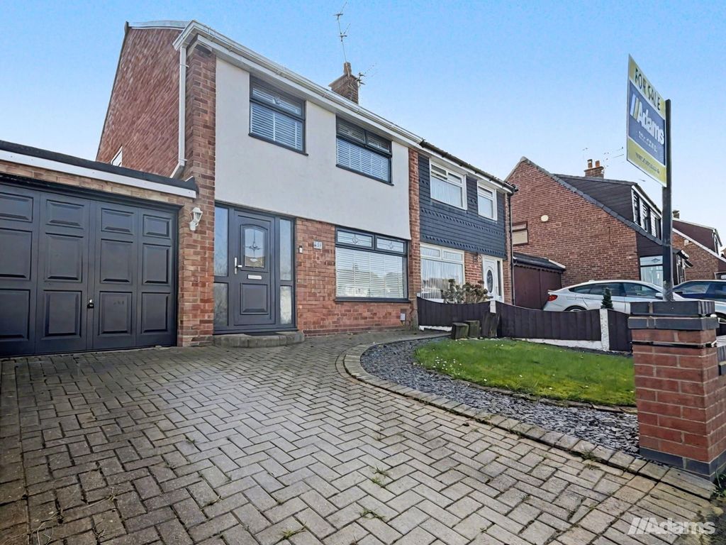 Property photo 1 of 30