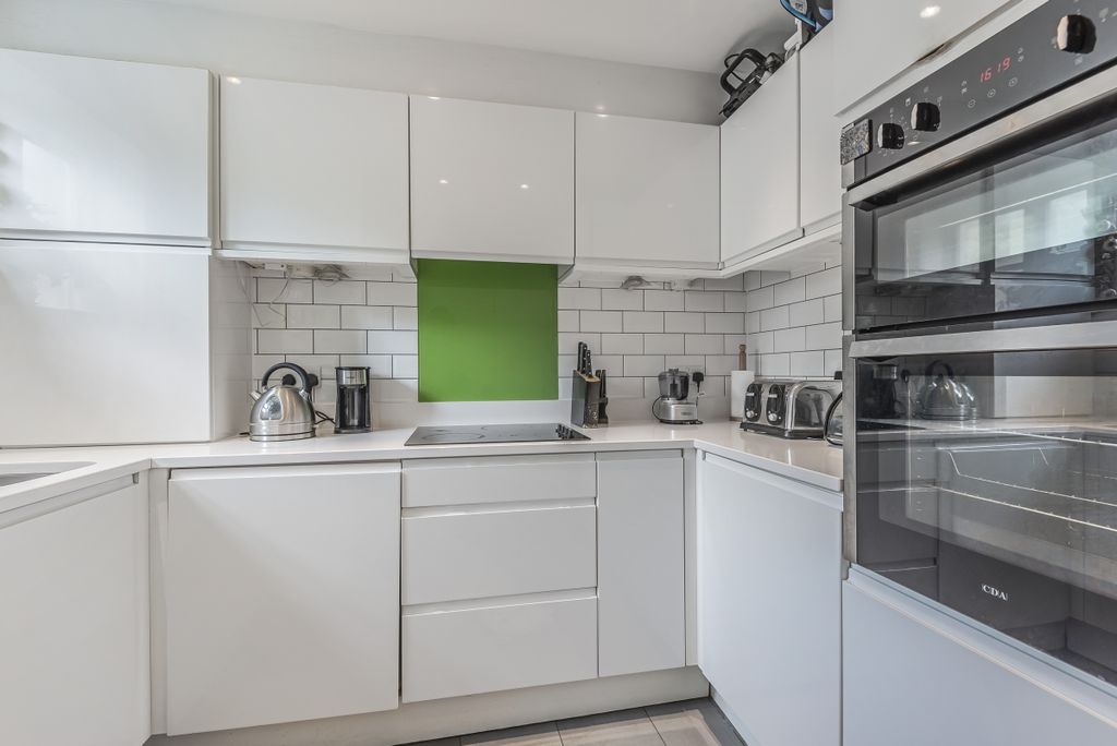 Property photo 3 of 16 727951 (4)