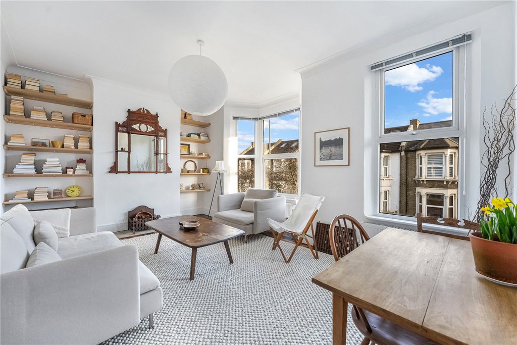 Property photo 1 of 14 Picture No. 04