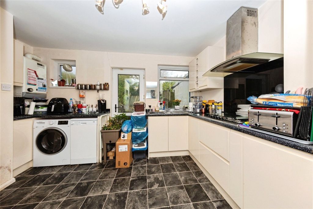 Property photo 3 of 18 Picture No. 46