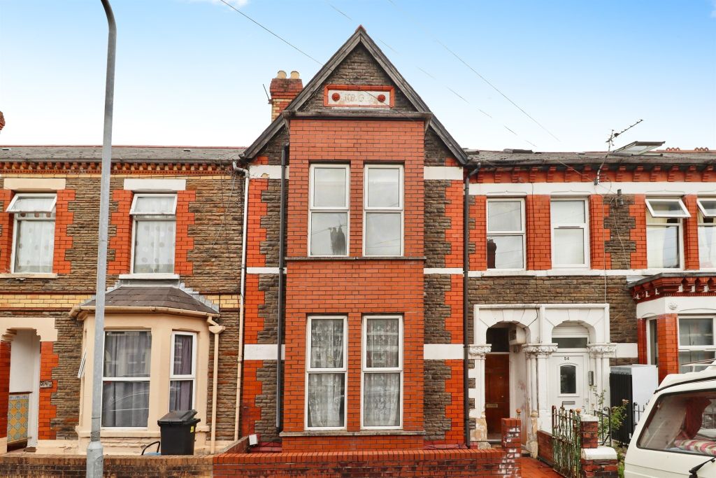 Property photo 1 of 17