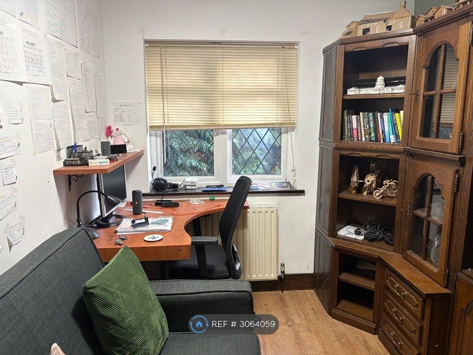 Property photo 2 of 3