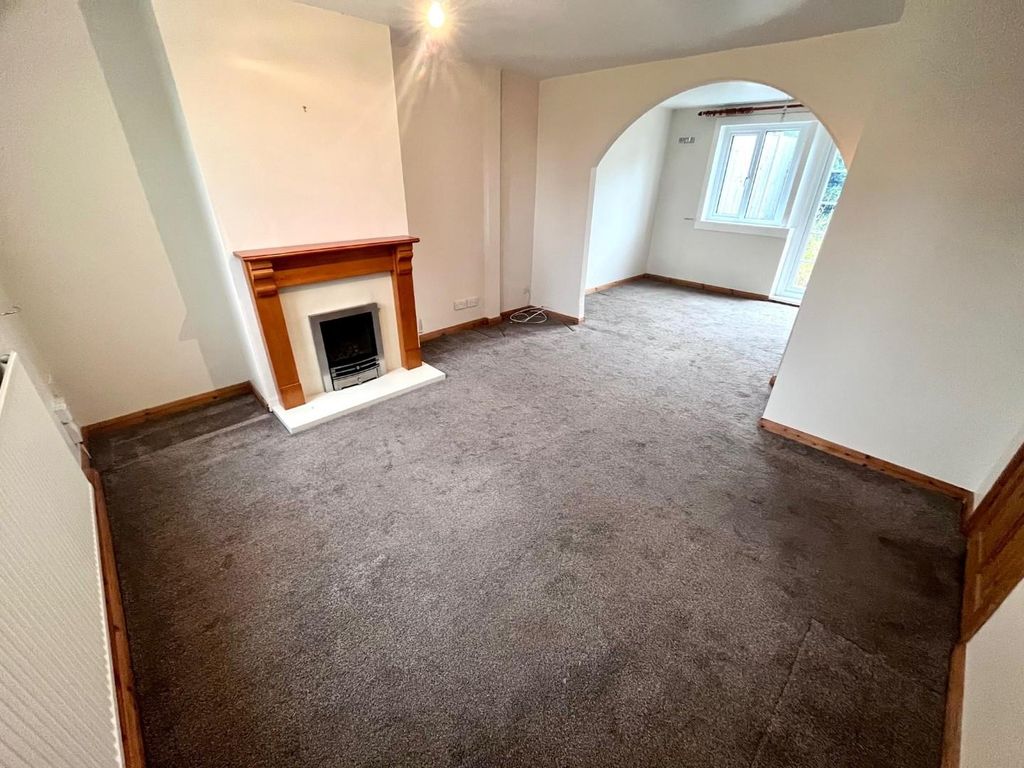 Property photo 2 of 14 Lounge.Jpg