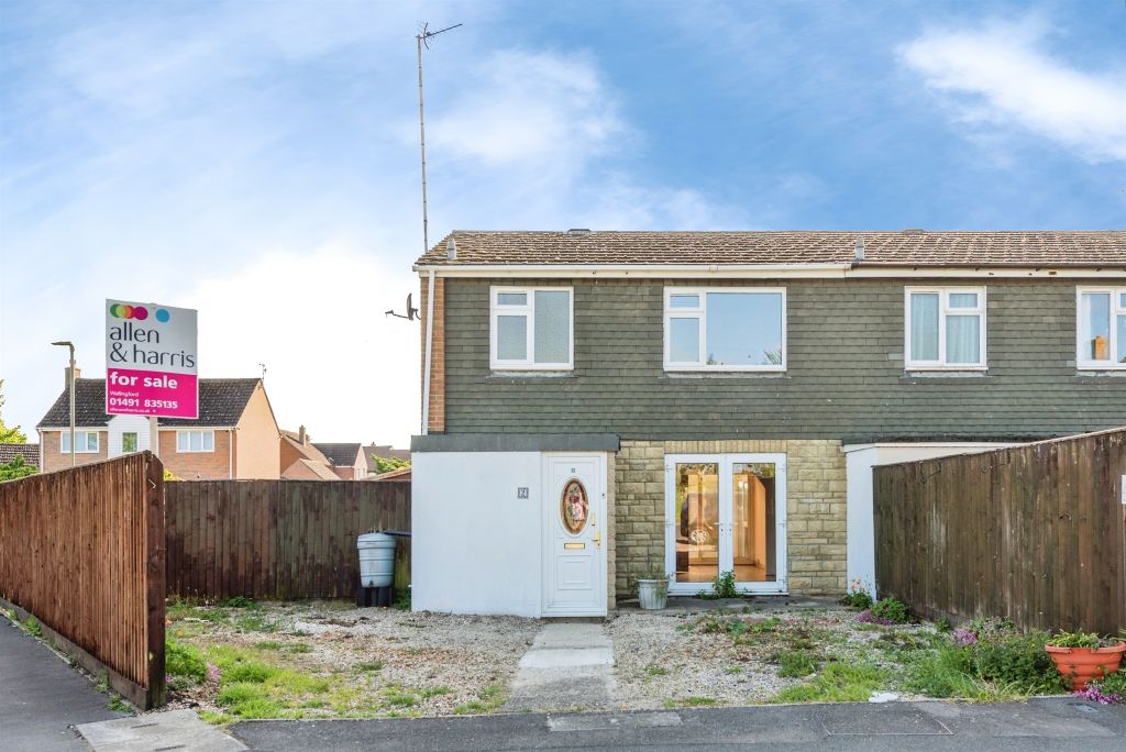 Property photo 1 of 17
