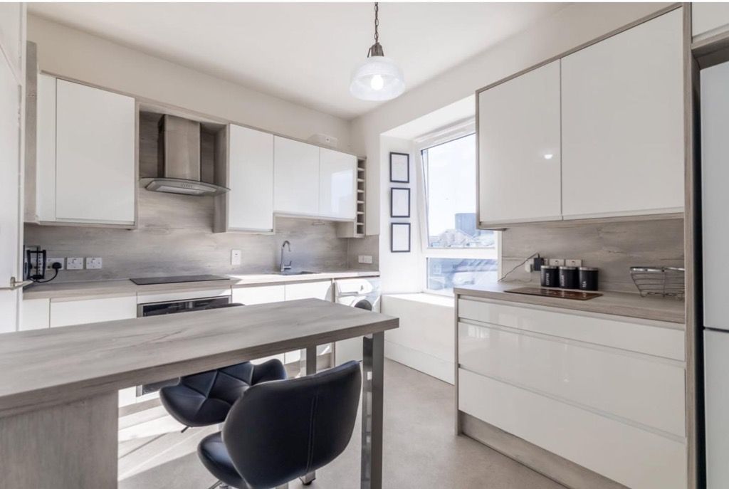 Property photo 2 of 13 Photo 2