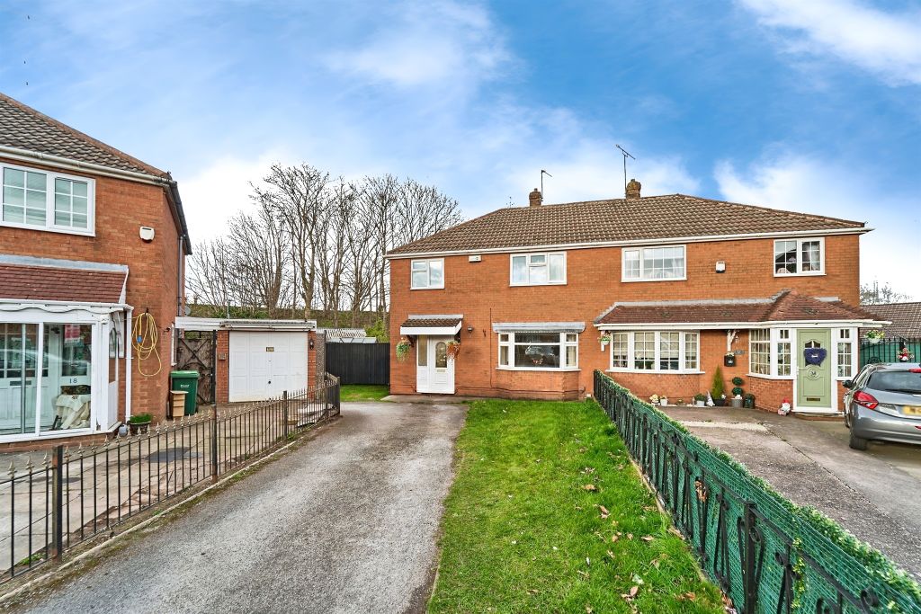 Property photo 1 of 17