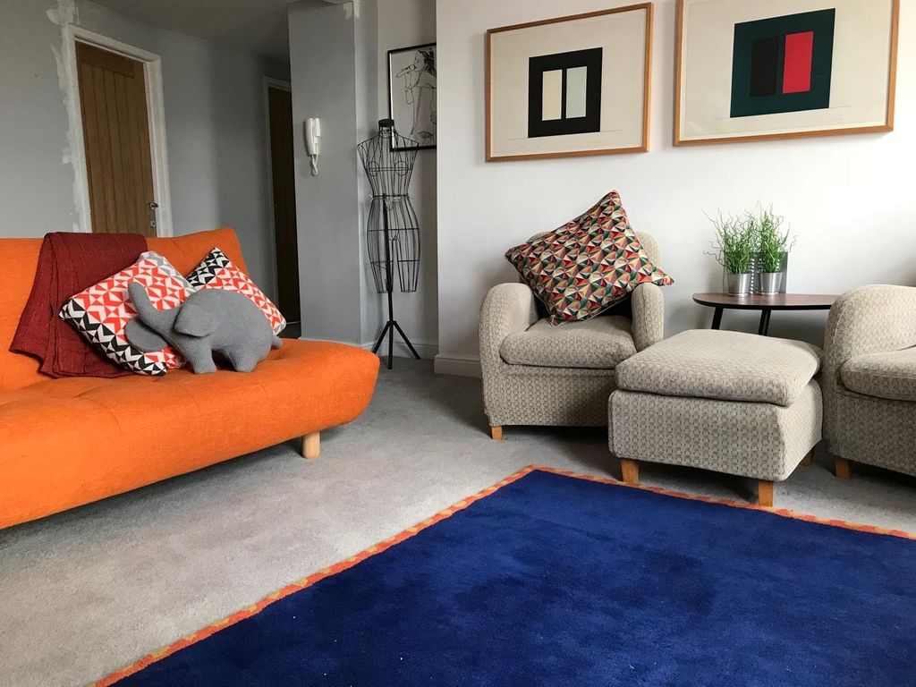 Property photo 3 of 17 Picture No. 16