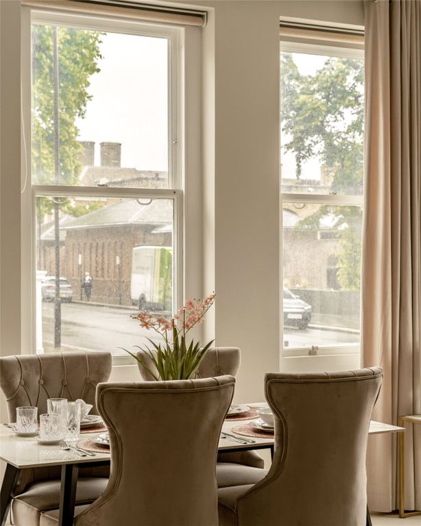Property photo 3 of 24 Dining