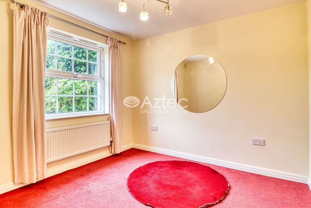 Property photo 3 of 23 Dining Room