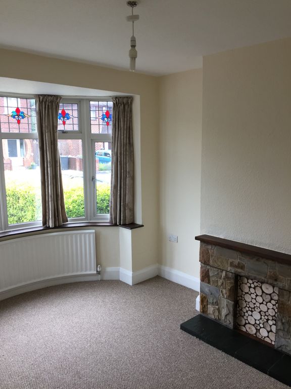 Property photo 2 of 25