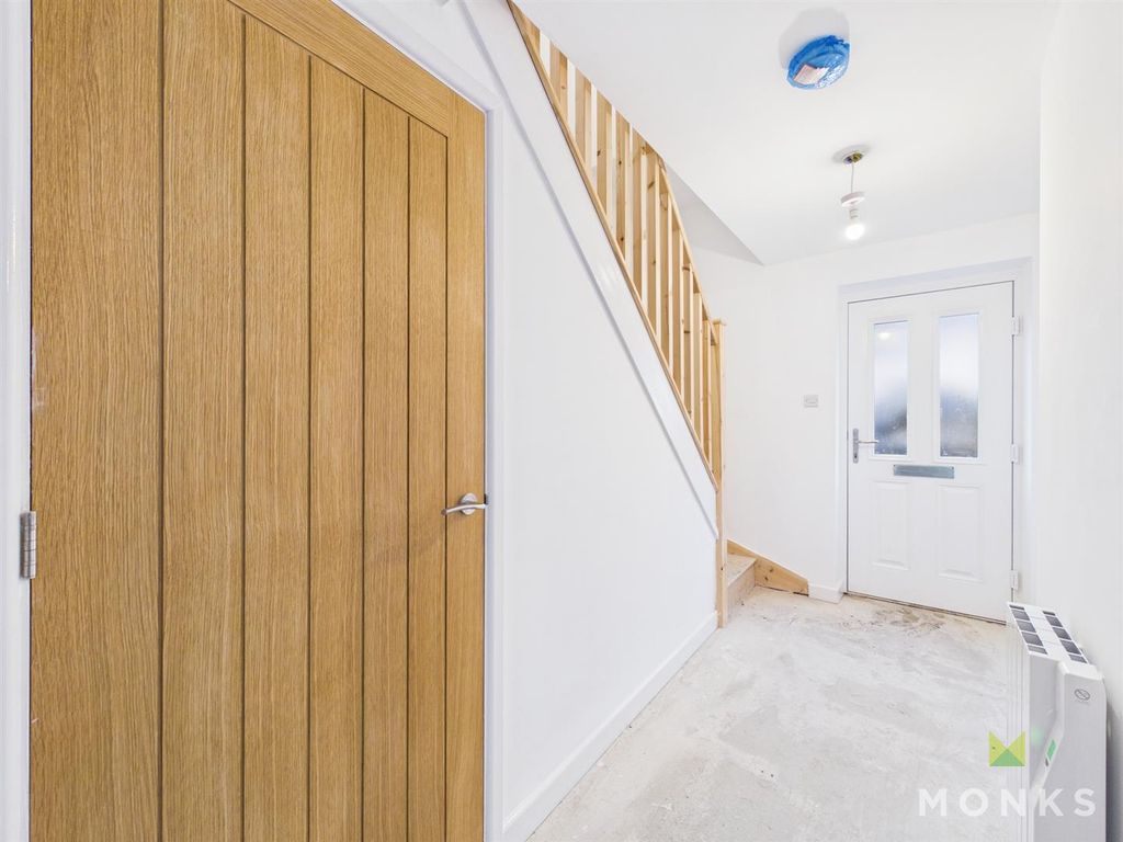 Property photo 2 of 14 Cam01420G0-Pr0830-Still011.Jpg