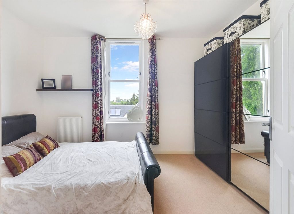 Property photo 3 of 12 Bedroom