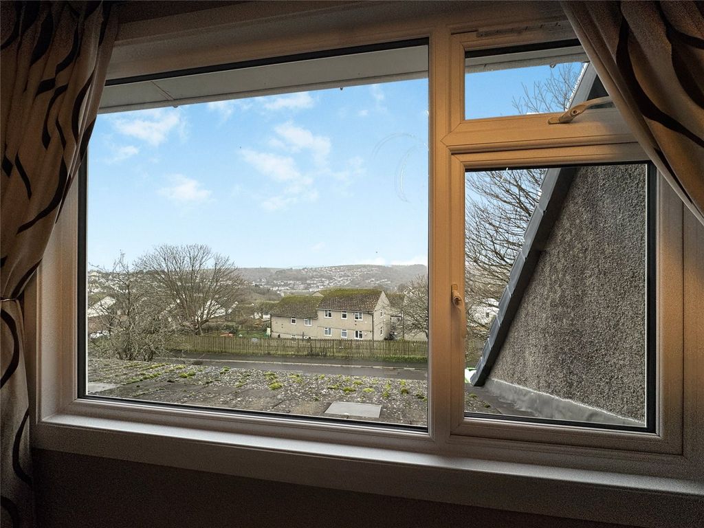 Additional image 19 of 2 bed flat for saleSunrising, Looe, Cornwall PL13