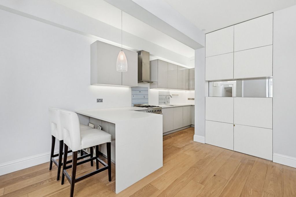 Property photo 2 of 7 Picture No. 05