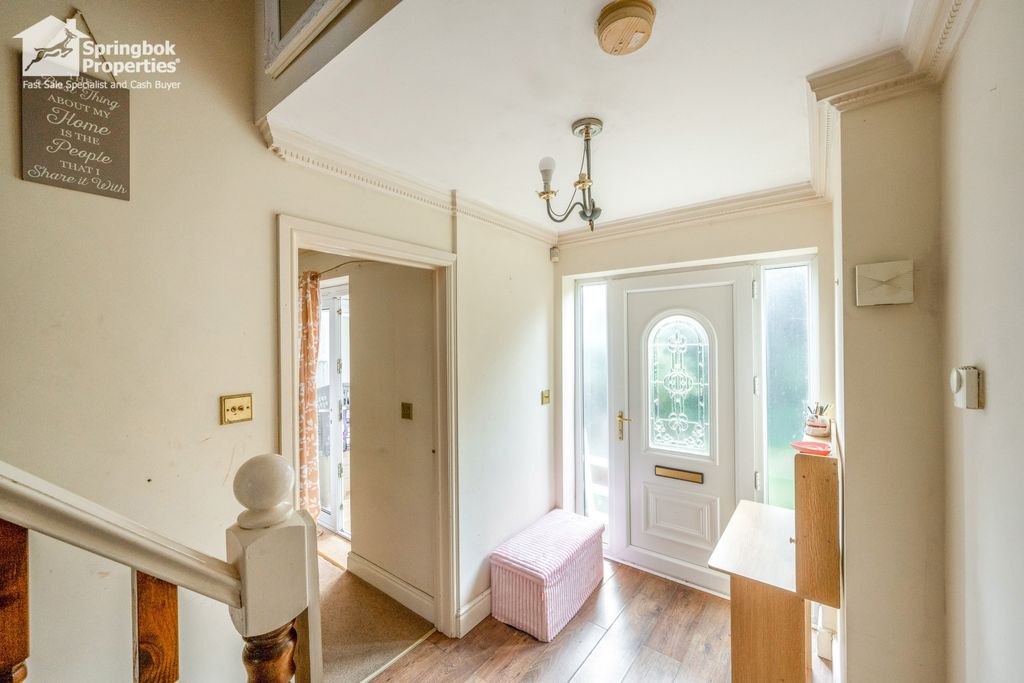 Property photo 2 of 17 Image 1