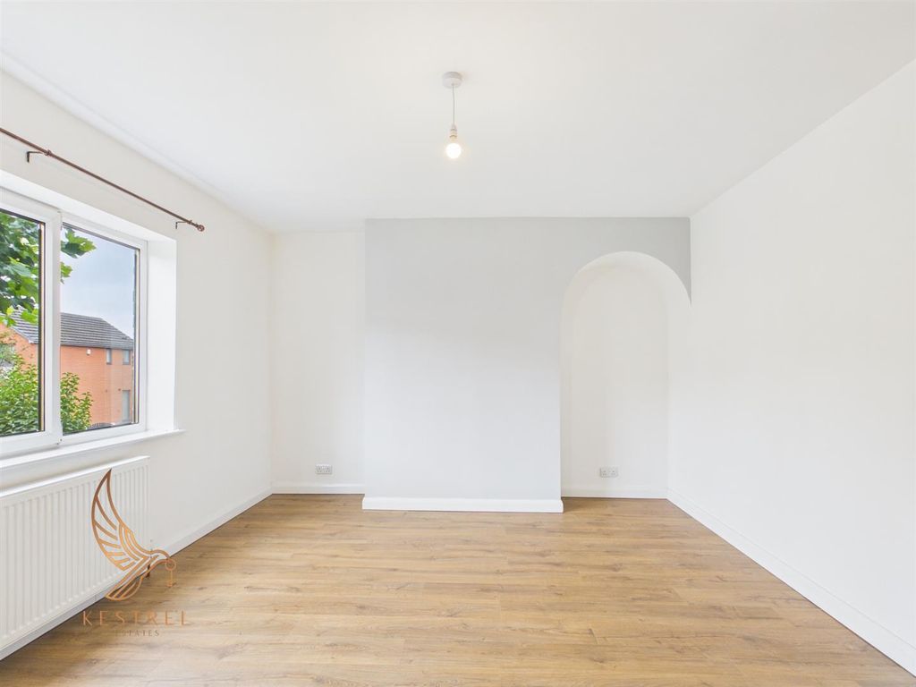 Property photo 3 of 24 Cam05204G0-Pr0080-Still002.Jpg
