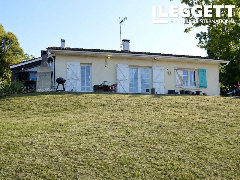 Property photo 2 of 10