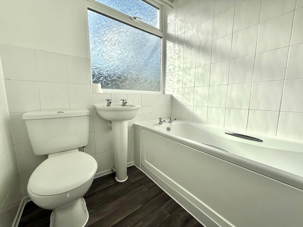 Additional image 7 of 2 bed flat for saleVerne Road, North Shields NE29