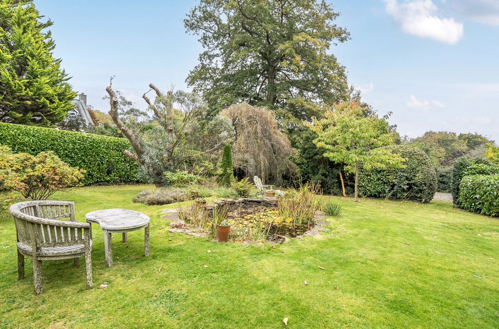 Property photo 3 of 21 1364983-7-68Ecdd8...