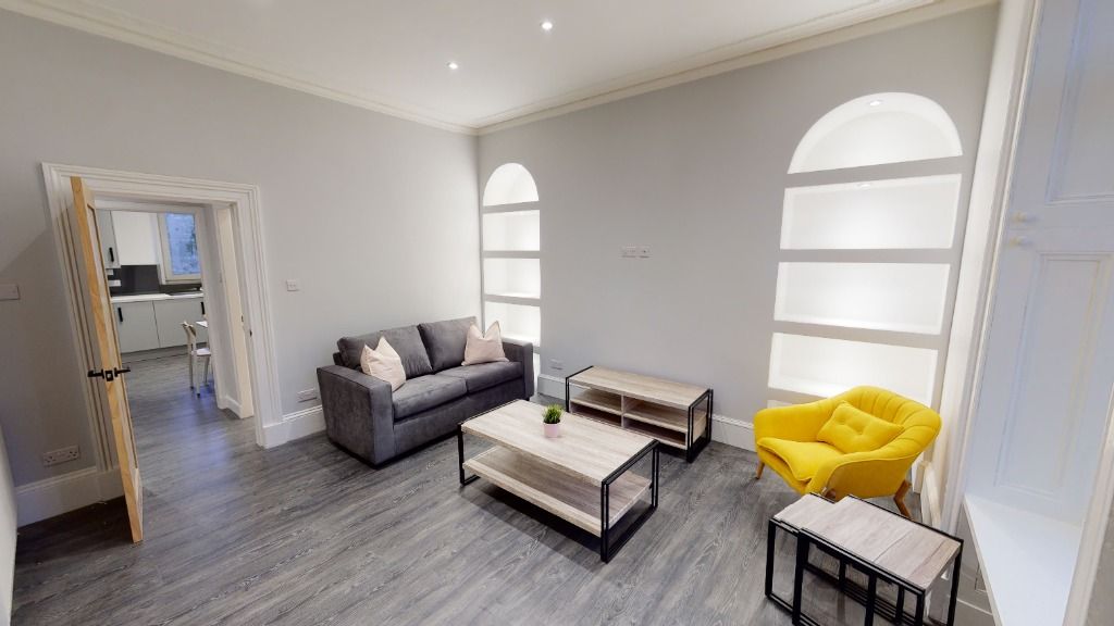 Property photo 2 of 13 Photo 2