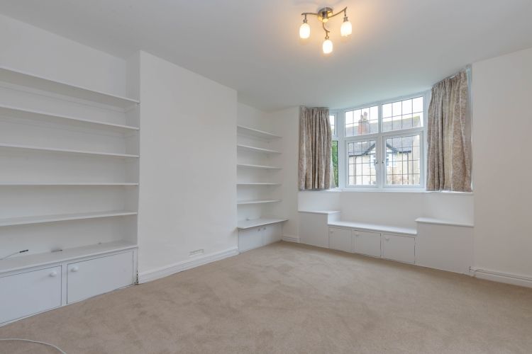 Property photo 3 of 9 309672