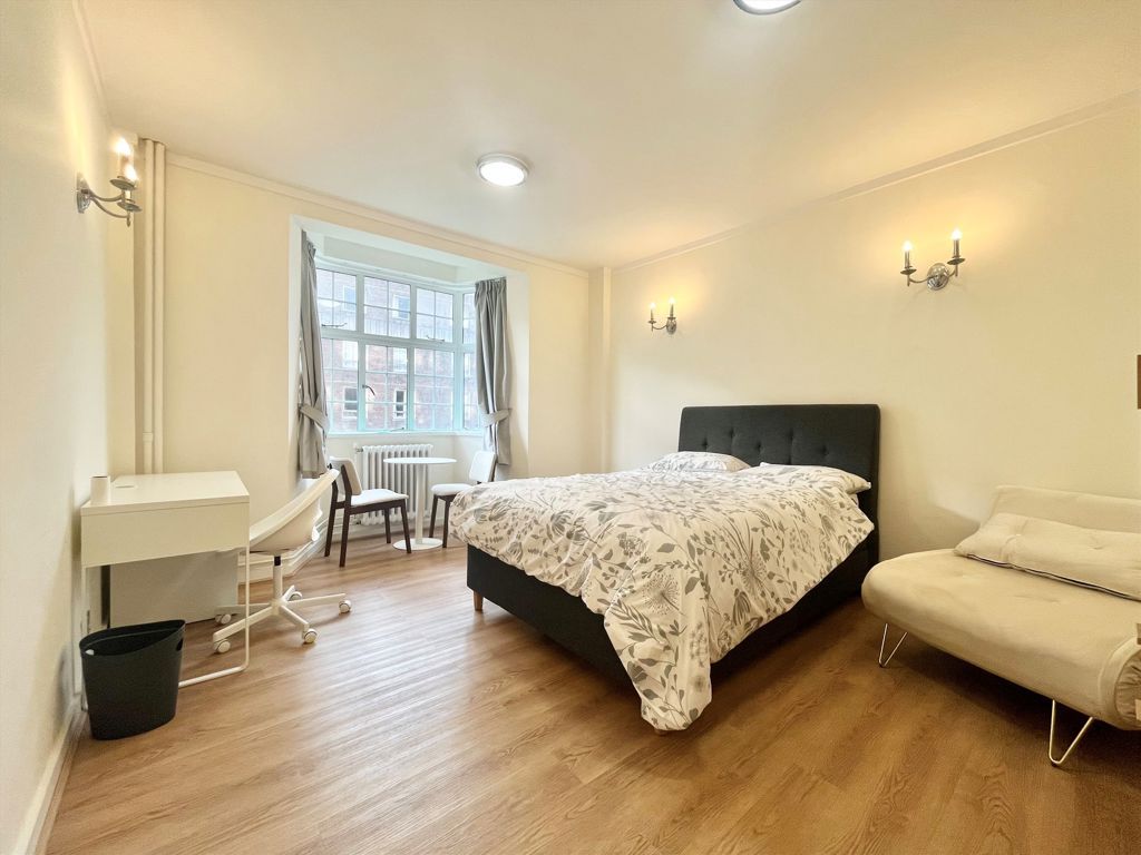 Property photo 2 of 5