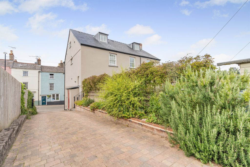 Additional image 42 of 6 bed end terrace house for saleBridge Street, Chepstow, Monmouthshire NP16