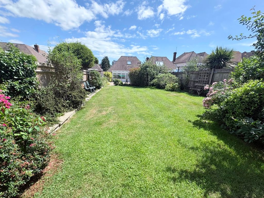 Property photo 2 of 20 Garden