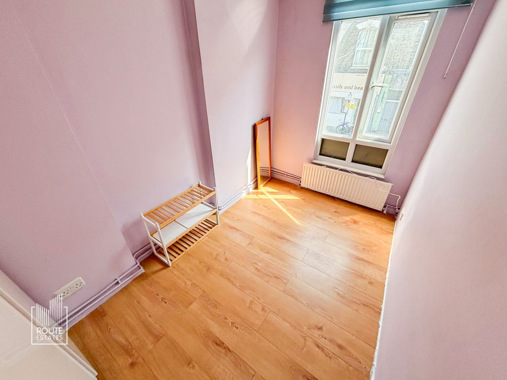 Property photo 3 of 14 Photo 14