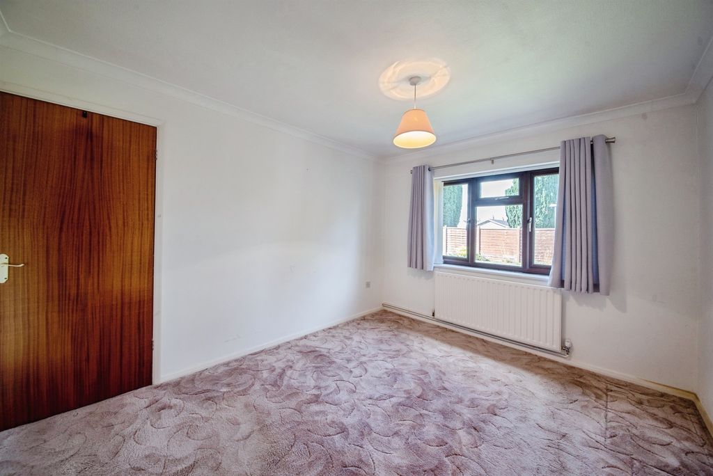 Property photo 3 of 17