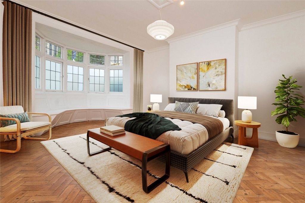 Property photo 3 of 22 Staged Bed 1