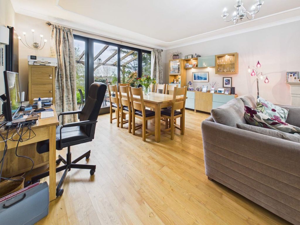 Additional image 17 of 4 bed detached house for saleHeol Y Coed, Rhiwbina, Cardiff. CF14