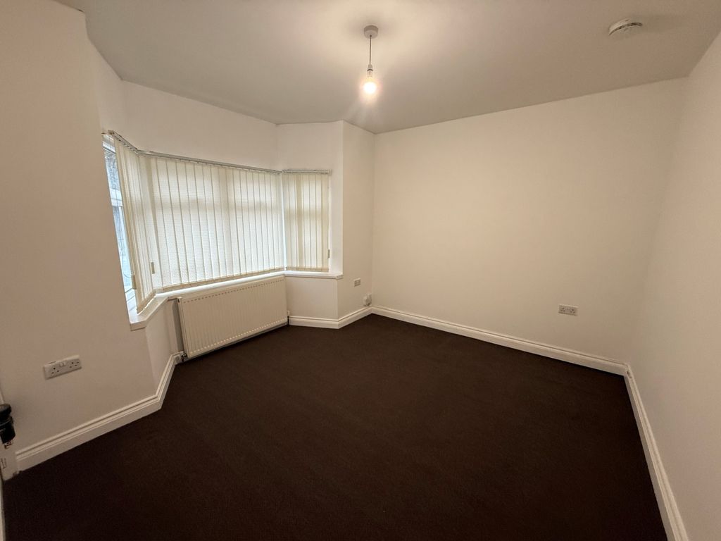 Property photo 3 of 13 20251114_131531114_Ios