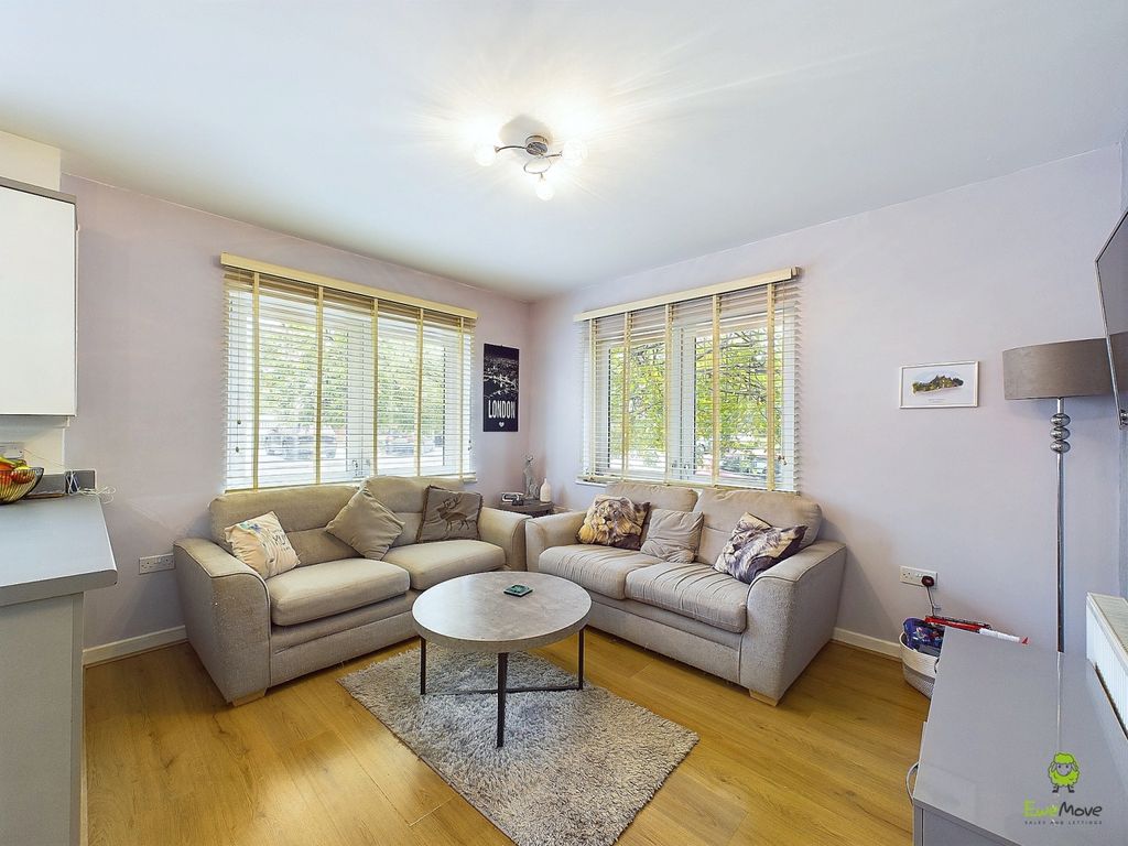 Property photo 1 of 13 Presented By Clinton At Ewemove Bexleyheath And Da