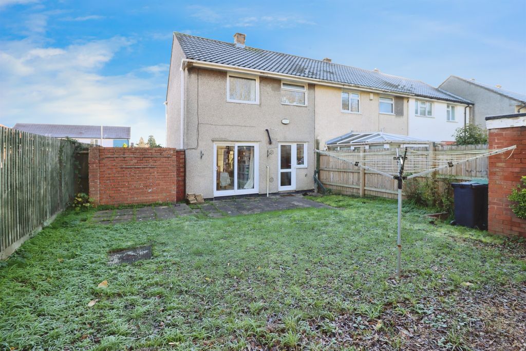 Property photo 3 of 17